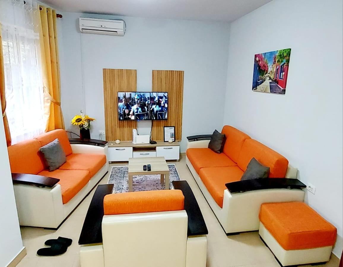 Skanderbeg Square Apartments Tirana Exterior foto